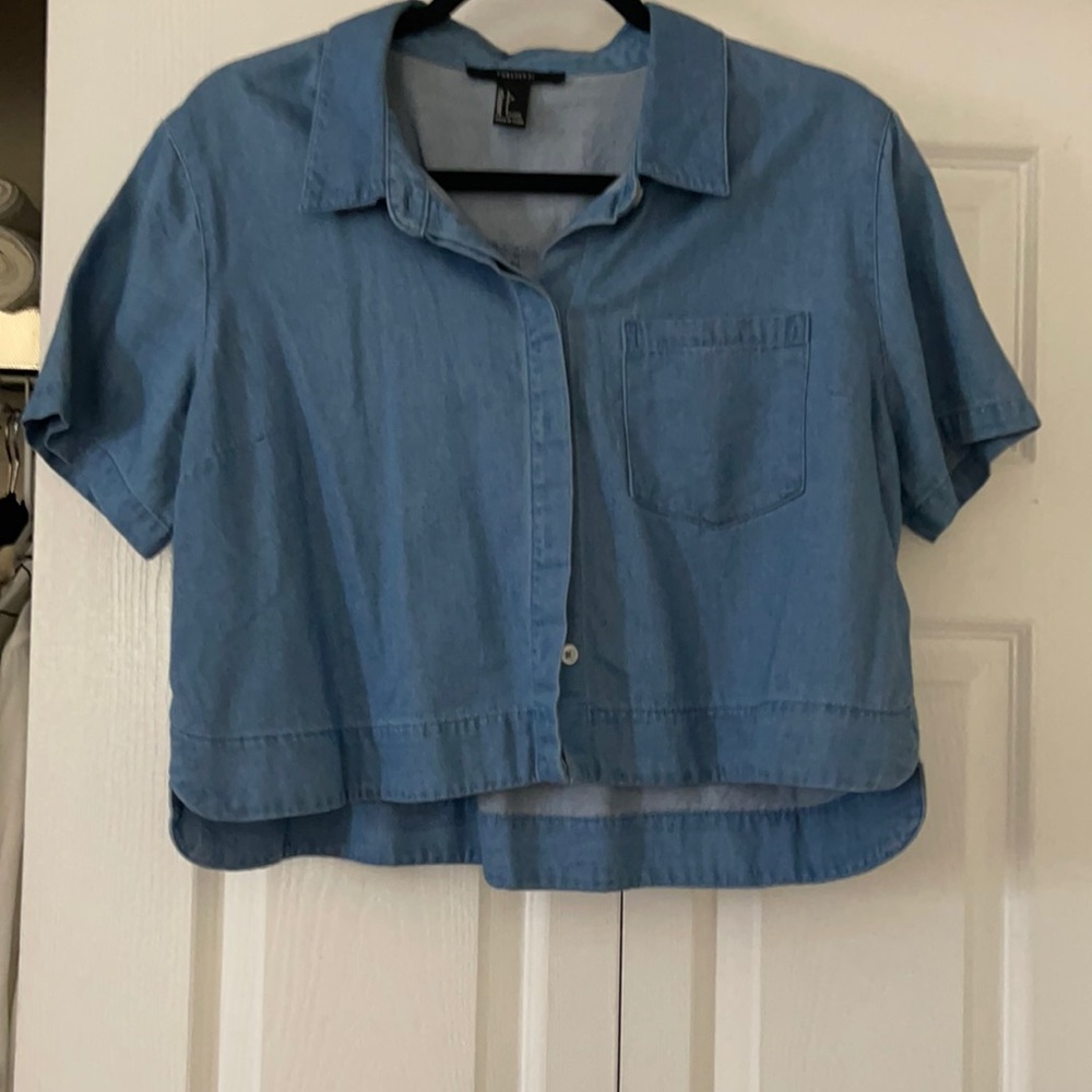 Cropped denim top